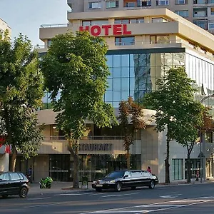 Otel Atagen, Ahyolu